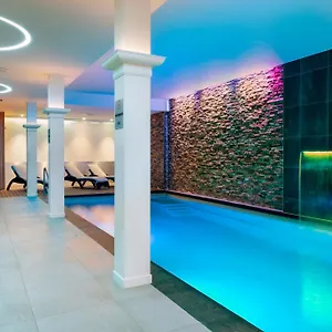 Hotell Corendon New-west, A Tribute Portfolio